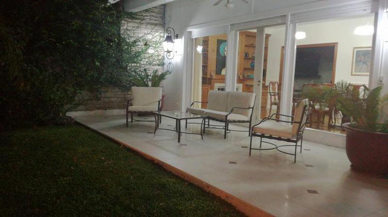 Casa Franca - Bed And Breakfast En San Isidro - Habitaciones - Piscina Luaran gambar